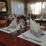 Готель Garden Club