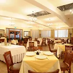 Hotel Garden Club Brašov