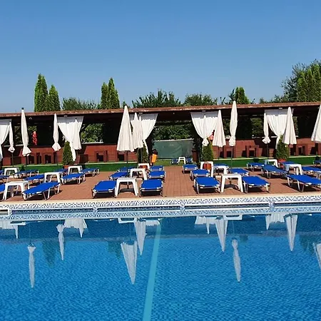Hotel Garden Club Braşov
