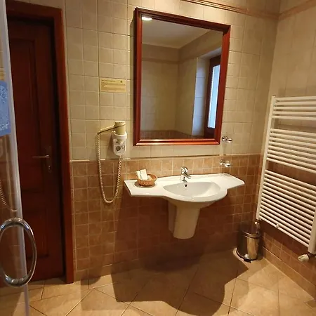 Garden Club Szálloda 3*