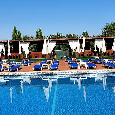 Garden Club - Hotel - Free Parking 3* Braşov