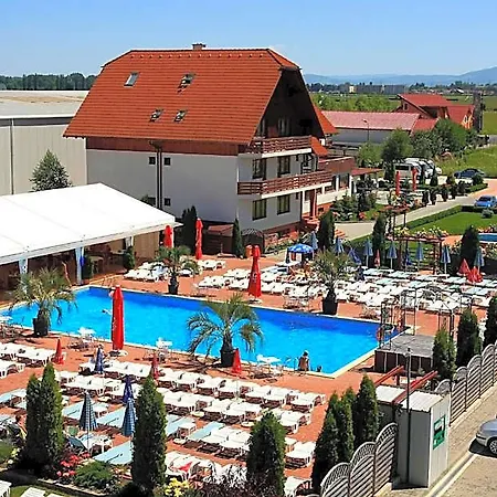 Hotel Garden Club - Hotel - Free Parking 3*