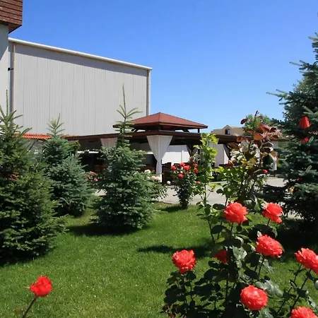 Hotel Garden Club Braşov