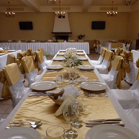 Hotel Garden Club Braşov