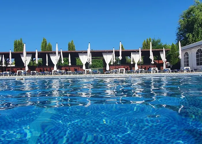 Hotel Garden Club Brasov