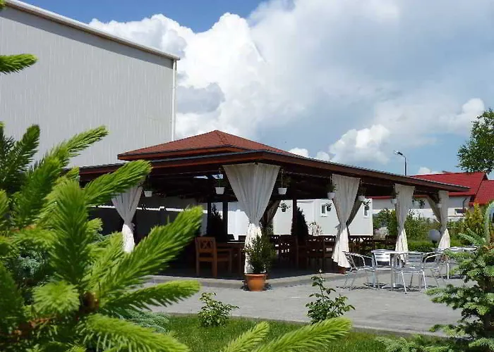 Garden Club Szálloda