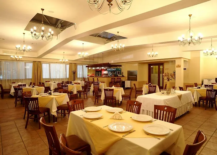 Garden Club Hotel Braşov