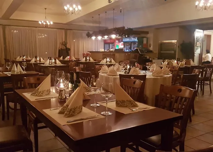 Garden Club Hotel Braşov